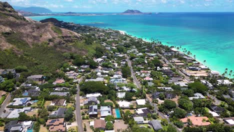 Aerial-over-Lanikai-community-in-Oahu,-Hawaii