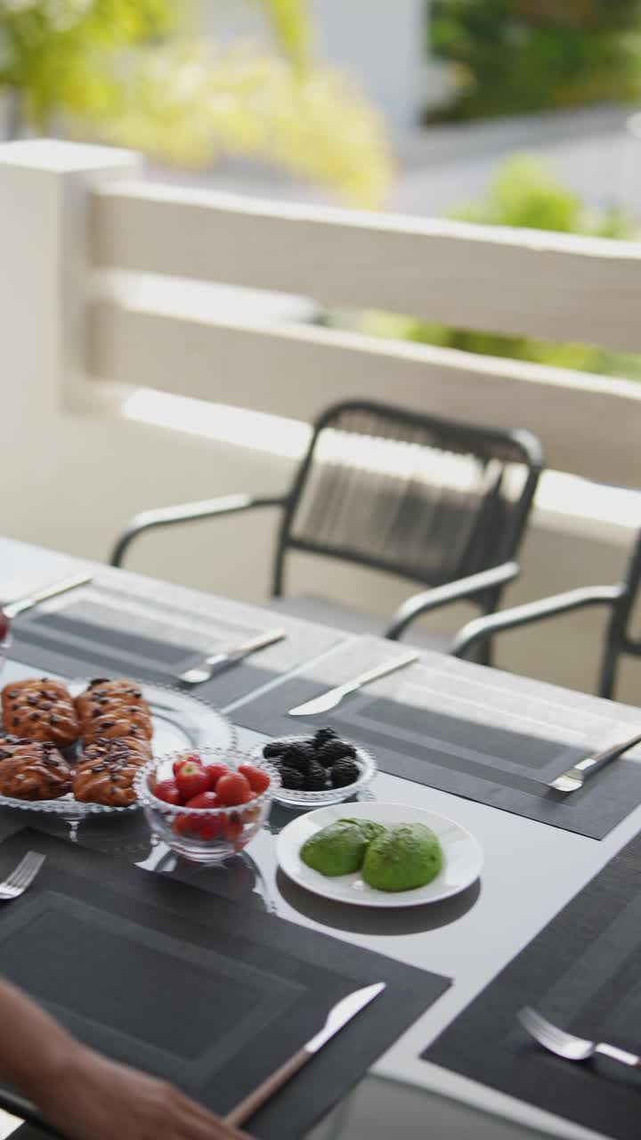 experiencia de comidas al aire libre con desayuno