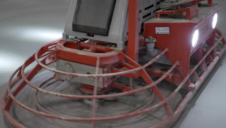 concrete floor finishing with machine