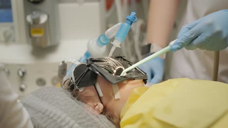 tratamiento dental pediátrico bajo anestesia general