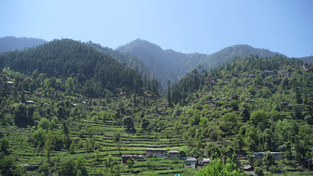 Plants, houses and natural diversity of the mountainous region.