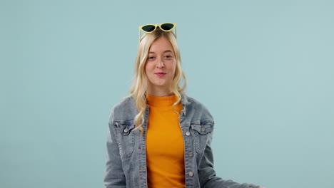 Offer,-face-or-happy-woman-with-shopping-bag