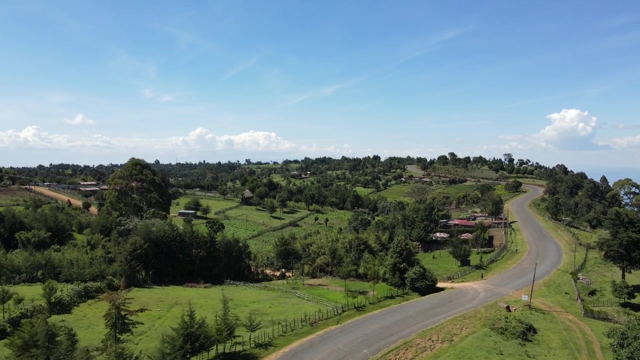 Rekaman Drone Jalan di Kaptagat, Elgeyo Marakwet, Lembah Kerio di Kenya, Afrika 10