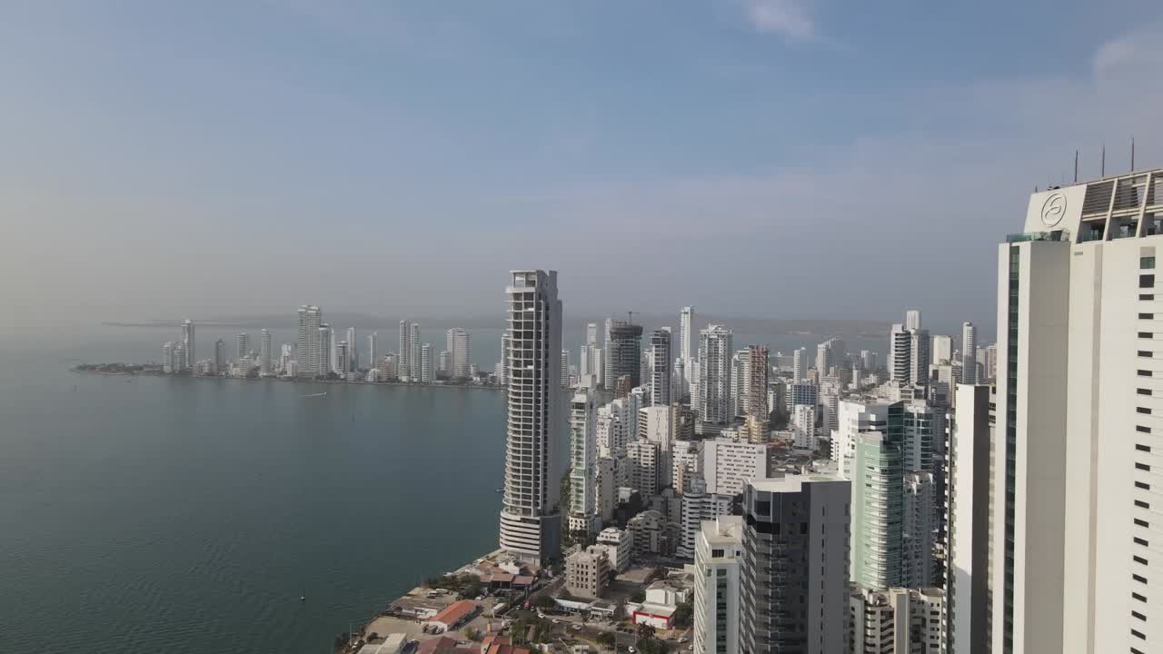 toma aérea del horizonte bocagrande cartagena colombia