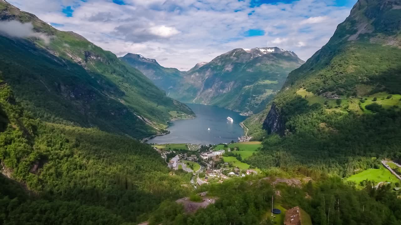 geiranger fjord, la hermosa naturaleza de noruega.