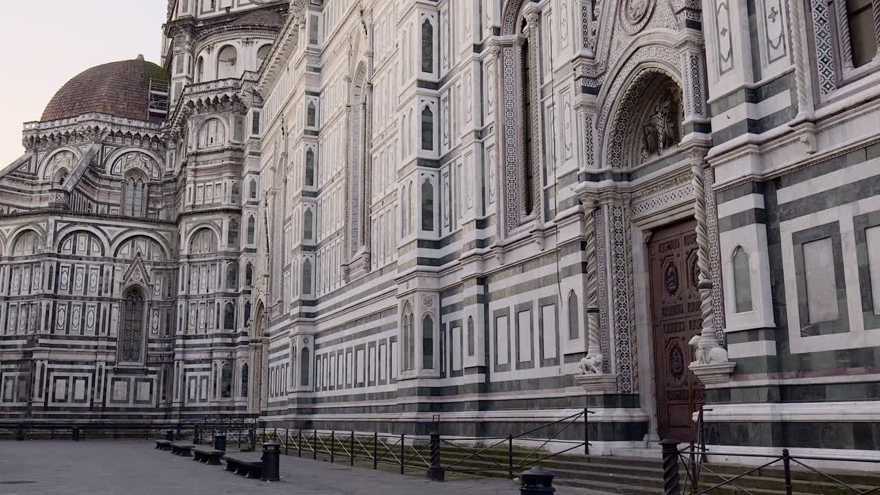 Florence Cathedral's dome and aisle seen from the street , Tuscany, Italy