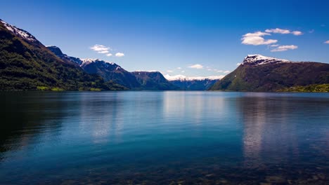 Wunderschöne-Natur-Norwegen.