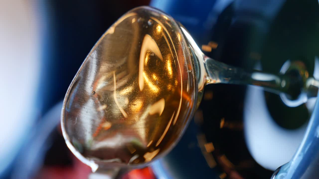 Spoon with liquid gold
