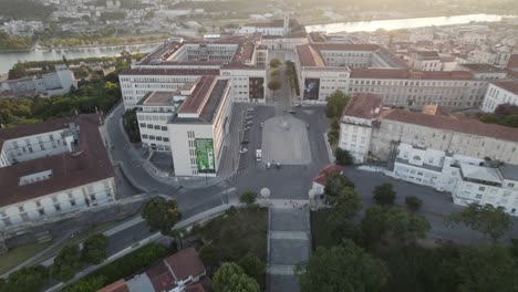 Escadaria-Monumental-stairs-and-Coimbra-University-historical-buildings,-Portugal