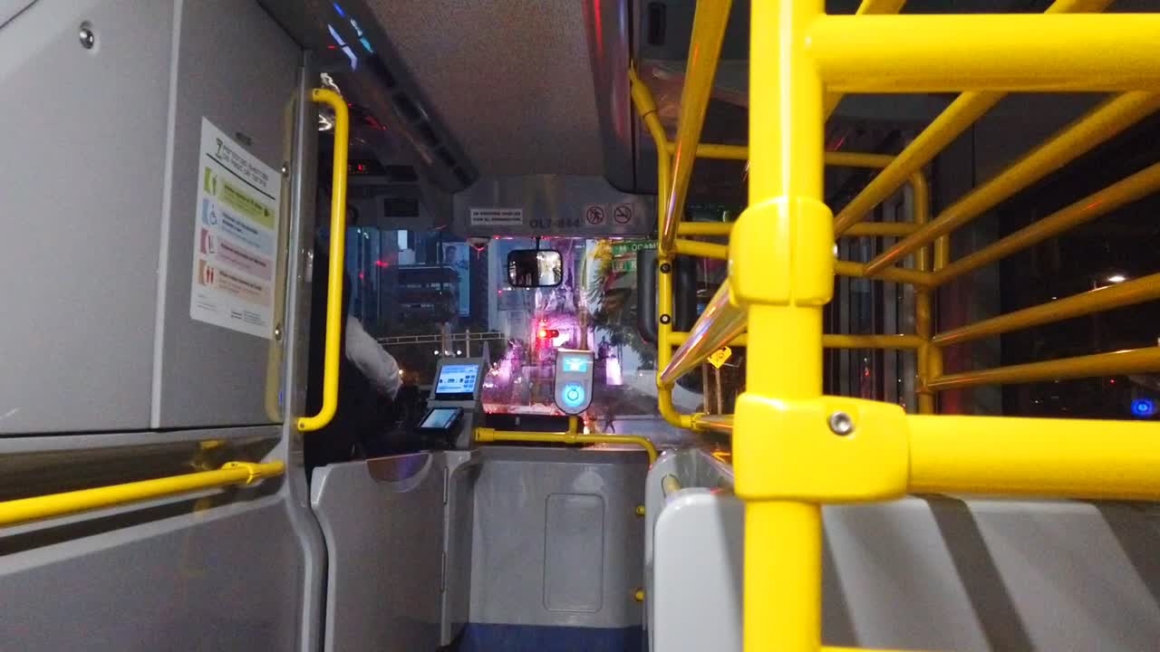 metrobus, transporte publico de mexico