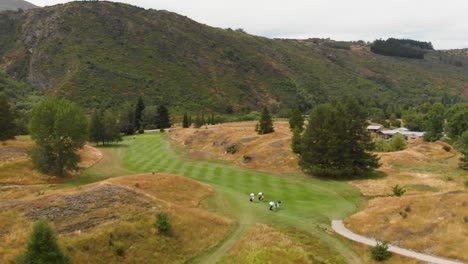 SLOWMO---Flying-over-golf-course-in-New-Zealand---Aerial