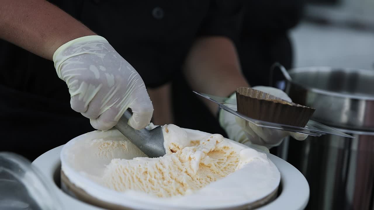 아이스크림 스쿠퍼