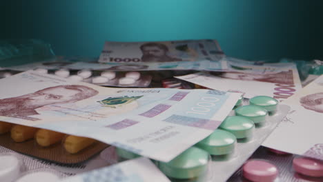 drogas y dinero