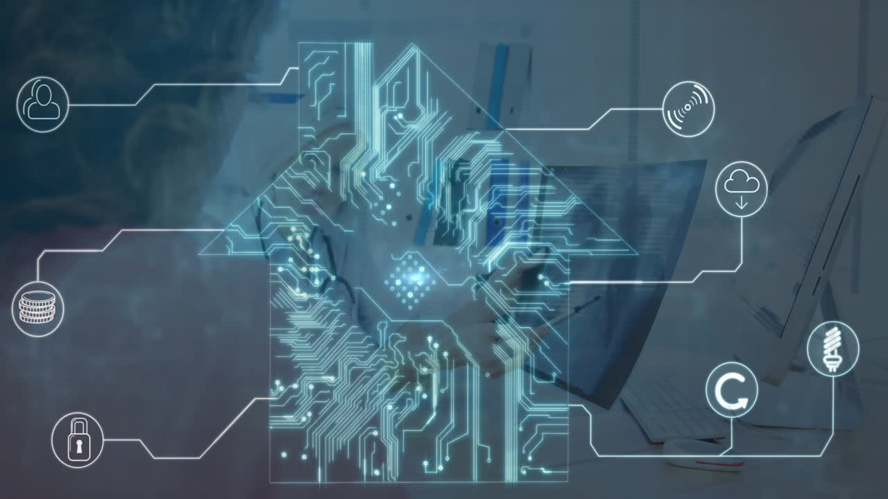 animación del icono de la casa sobre los hombres usando la computadora