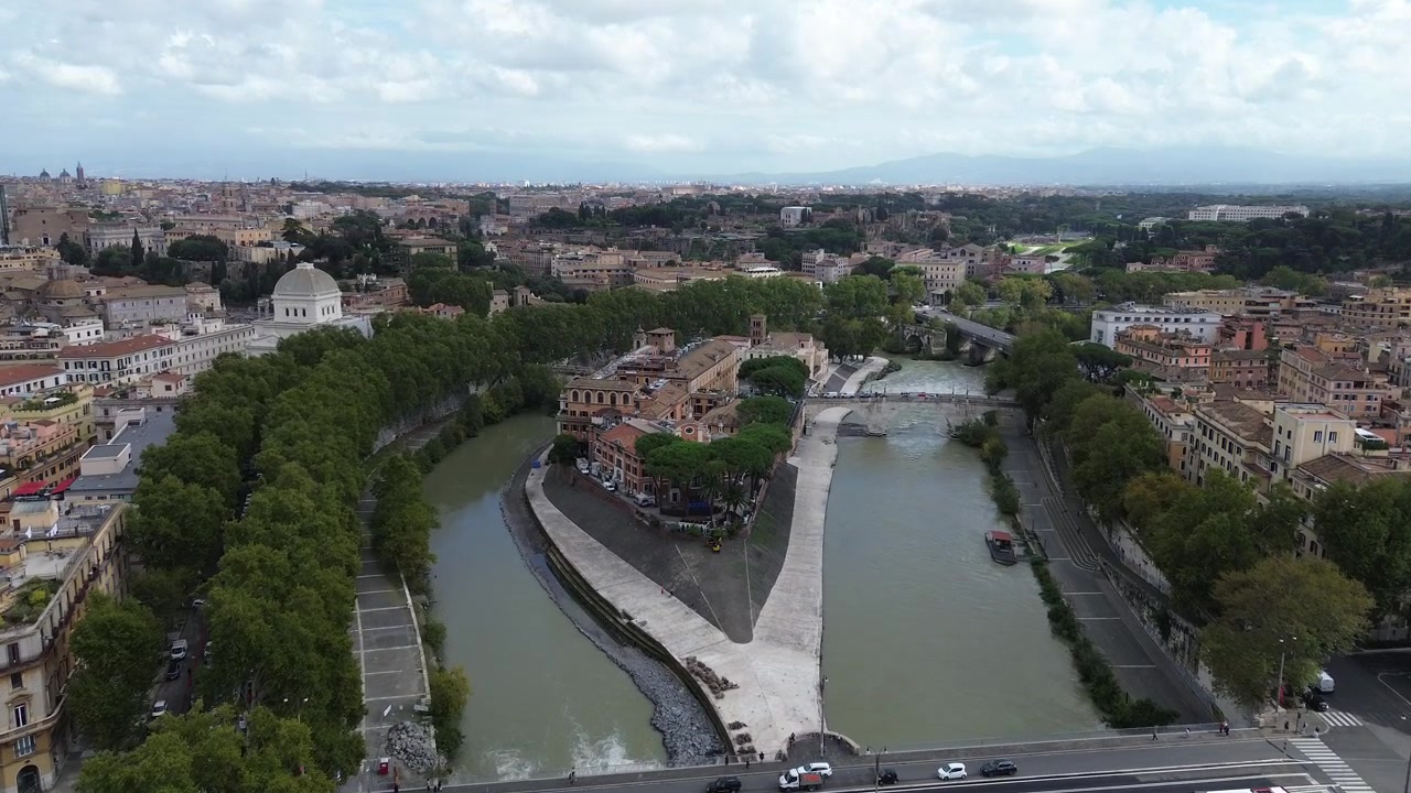 Veduta della città di Roma dall'alto.
