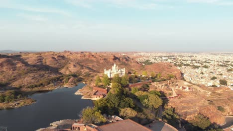 The-Jaswant-Thada,-cenotaph-of-Maharaja-Jaswant-Singh,-in-Jodhpur,-Rajasthan