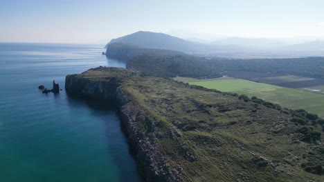 Península-De-Eubea:-Imágenes-Aéreas-De-La-Belleza-Costera-Griega