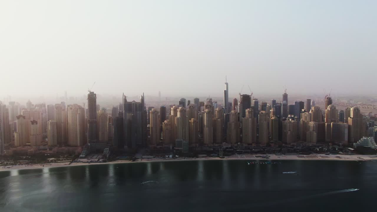 Vista aerea dello skyline di Dubai
