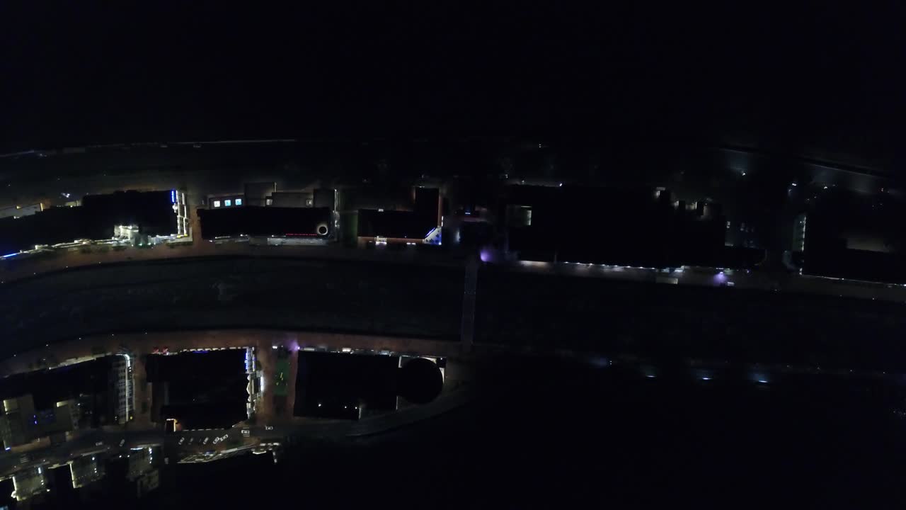 유럽 도시 의 야간 공중 사진