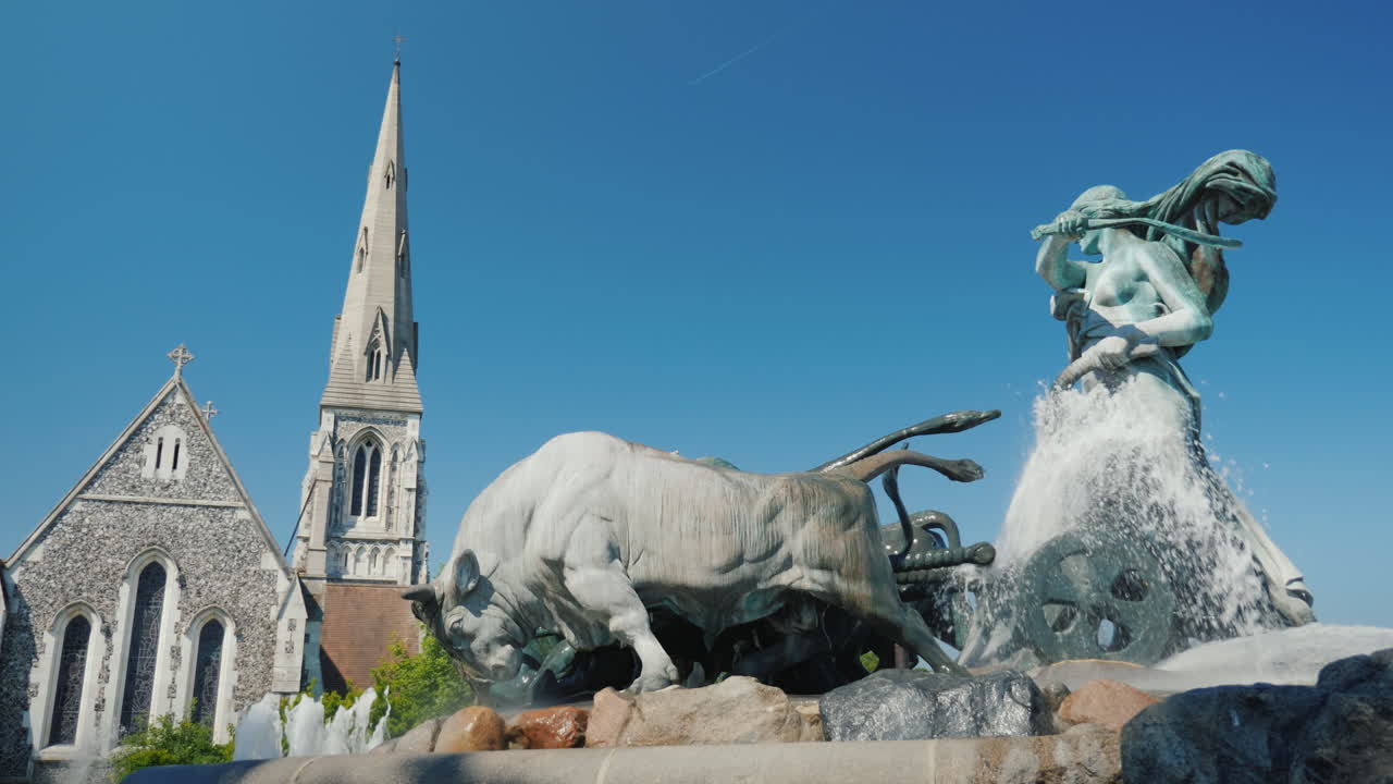 게피온 분수 - 코펜하겐의 항구 근처 분수 분수의 조각 구성