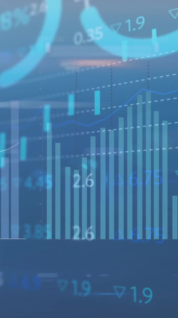 Animazione dell'elaborazione di dati statistici su schermi di quadrati a mosaico su sfondo blu