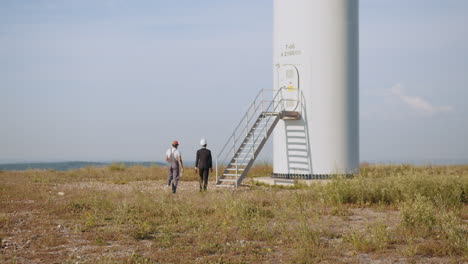 wind turbine maintenance