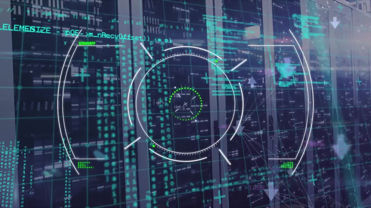 interfaz futurista y programación informática con sala de servidores en el fondo