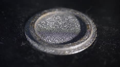 primer plano de un filtro metálico impreso en 3d