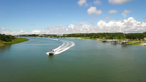 tracking boats in the intracoastal waterway during middle of the day during summer