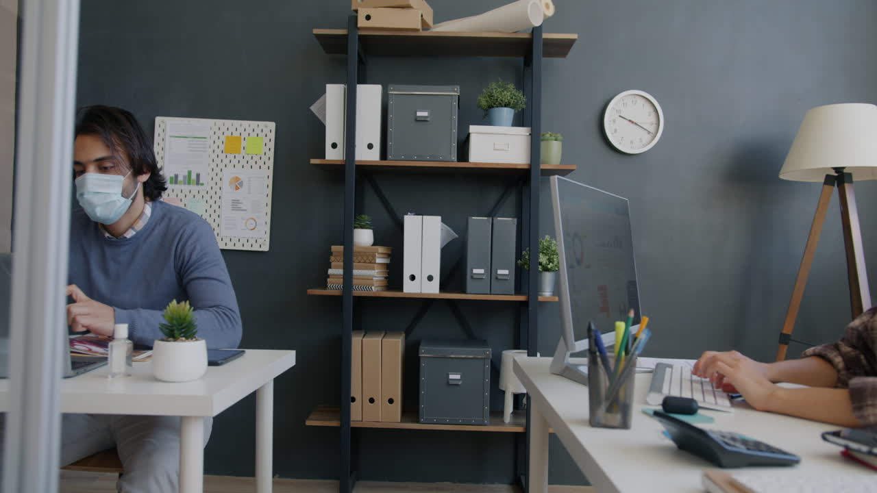 Remote Workers in Modern Office Spaces