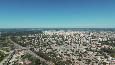 drone revelando la belleza de santiago del estero en el noreste de argentina