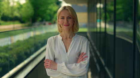 confident business woman