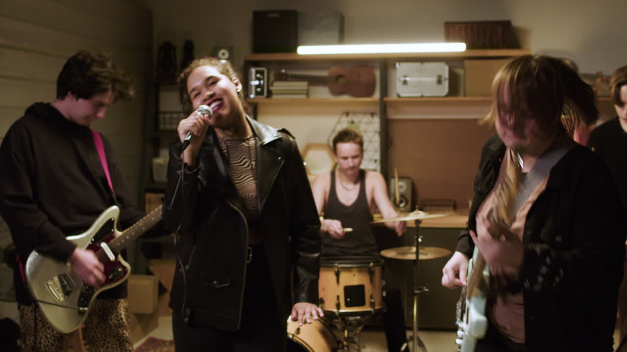 스튜디오의 음악 그룹