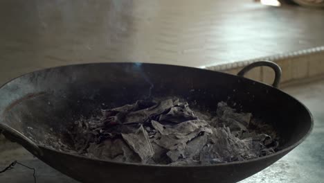 burning joss paper, prayer, pray to god