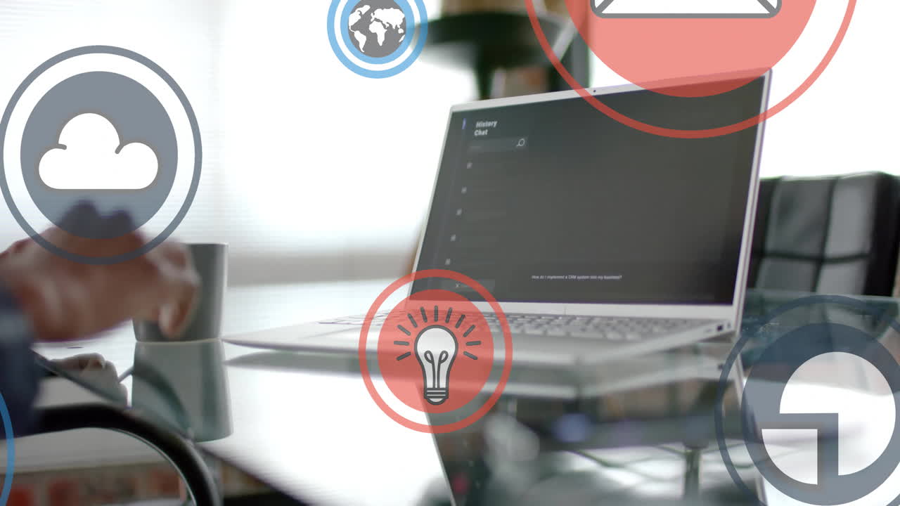 Animazione di elaborazione dati con icone digitali su uomo d'affari afroamericano in ufficio