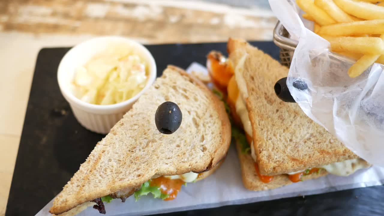 김과 고추 러드 샌드위치