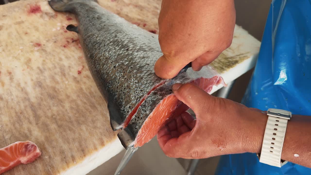 Cutting a Salmon Fillet