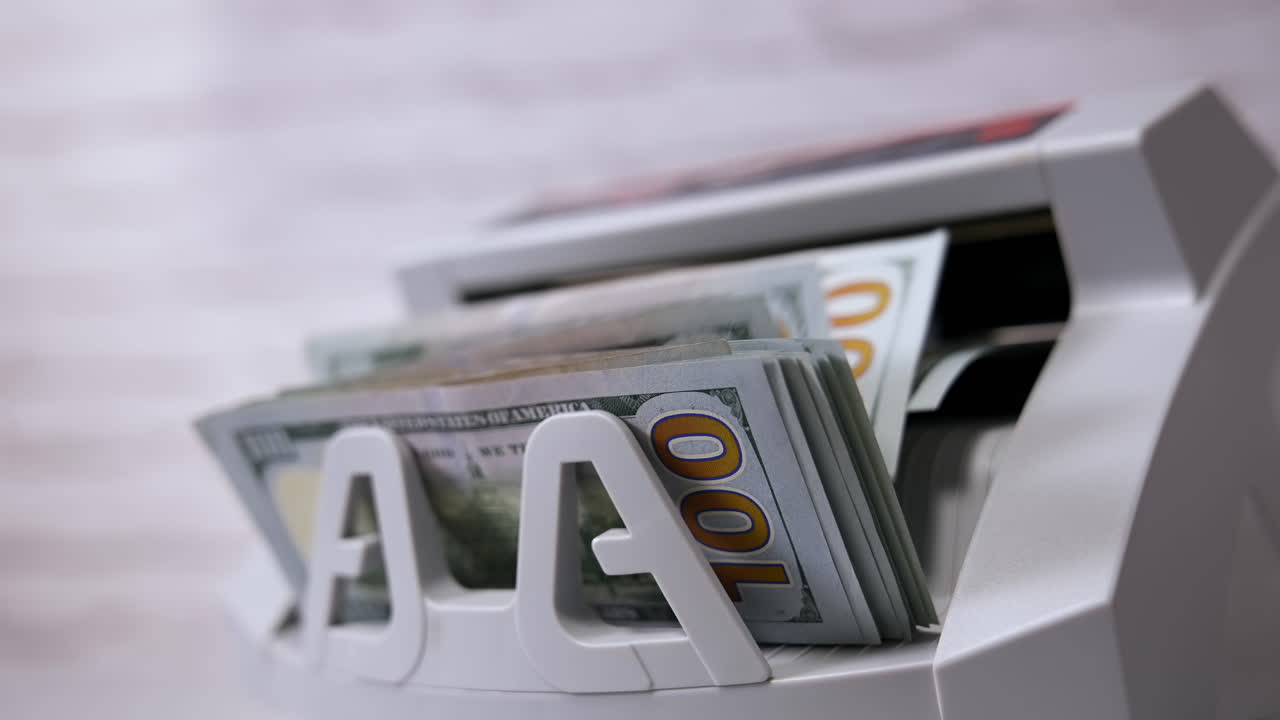 Udstyr til optælling af papirpenge. USA's nationale papirvaluta.