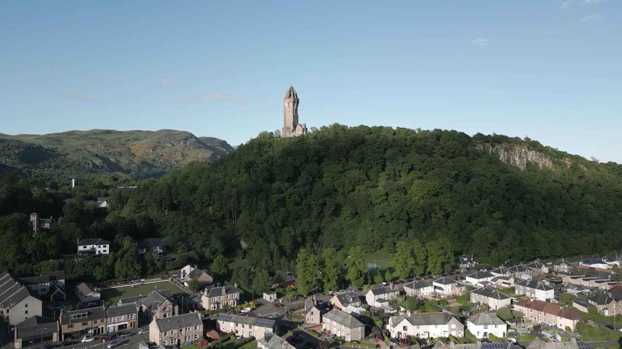 Monumento a Wallace, Stirling, vista aerea del punto di riferimento scozzese e della città.