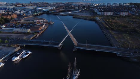 twin sails bridge in poole closing down2