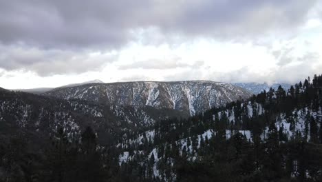 the snow mountains in big bear in california, united states