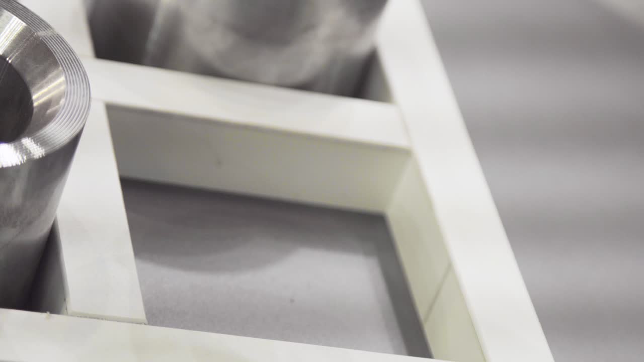 procesamiento y fabricación de tubos metálicos