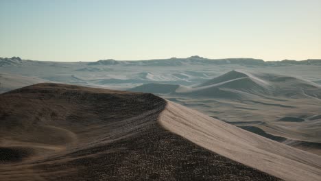 Vista-Aérea-De-Grandes-Dunas-De-Arena-En-El-Desierto-Del-Sahara-Al-Amanecer