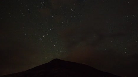 Stromboli-Estrellas-4k-01