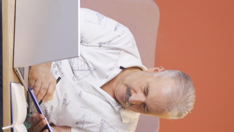 Vertical-video-of-The-old-man-who-signed-the-paperwork.