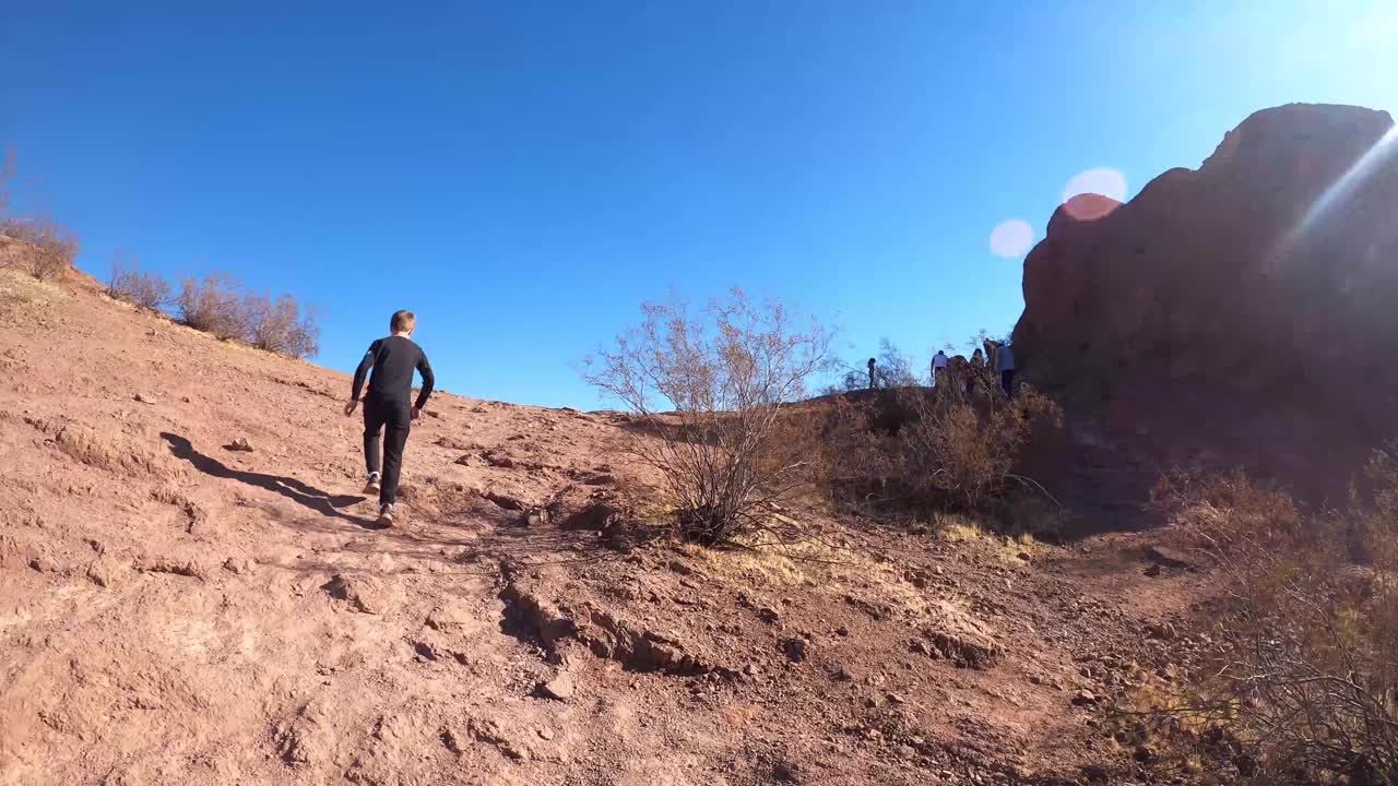 explorando el parque papago en tempe, arizona