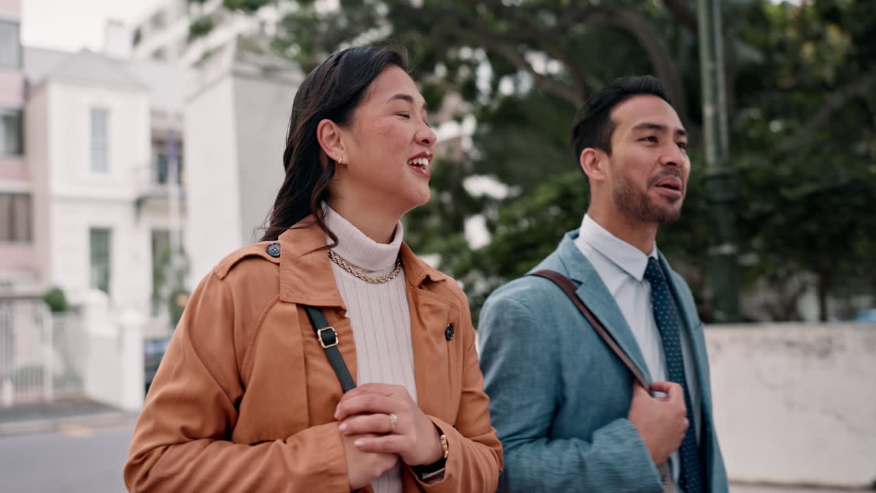 얘기하고, 사업가들과 함께  ⁇ 고