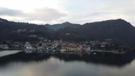 establecimiento de tiro de pella. lago orta