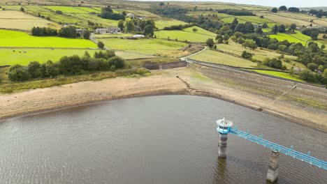 Aerial-video-footage-of-Leeming-Reservoir