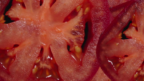 Fondo-Animado-Con-Detalles-Voladores-De-Rodajas-De-Tomate